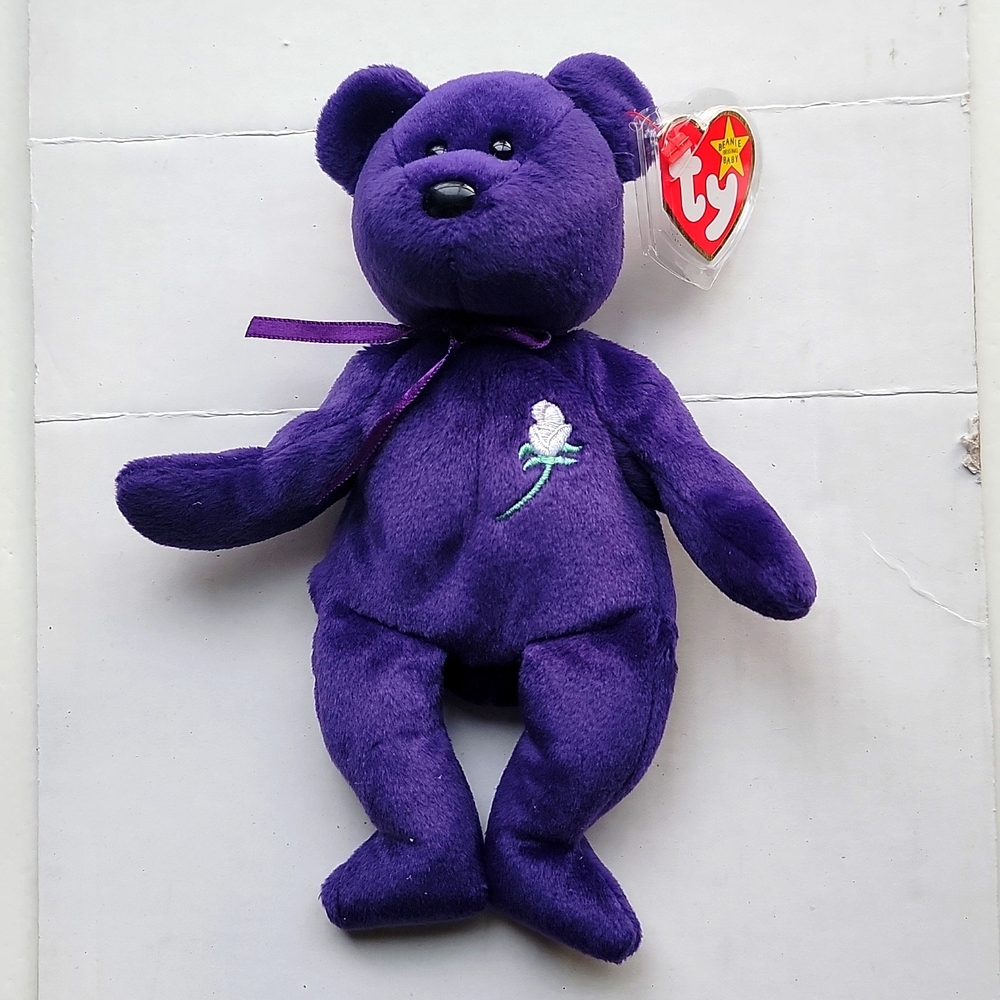 11 BEANIE BABIES